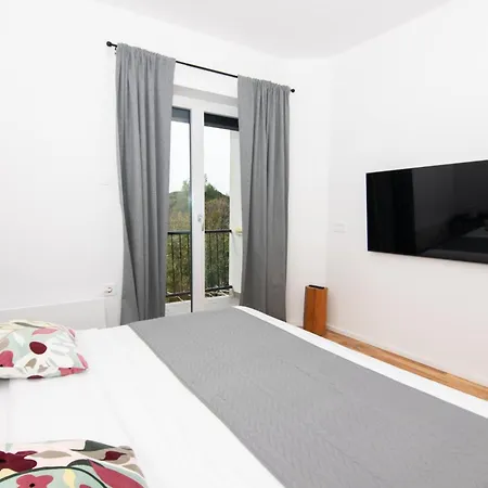 Aparthotel Forgotten Garden Apartments Portoroz