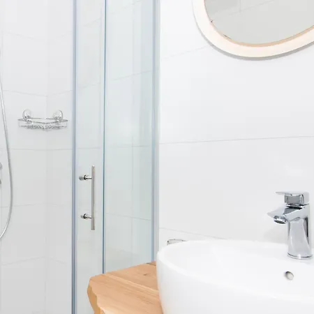 Forgotten Garden Apartments Aparthotel 3*