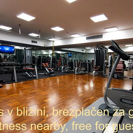 Forgotten Garden アパートホテル