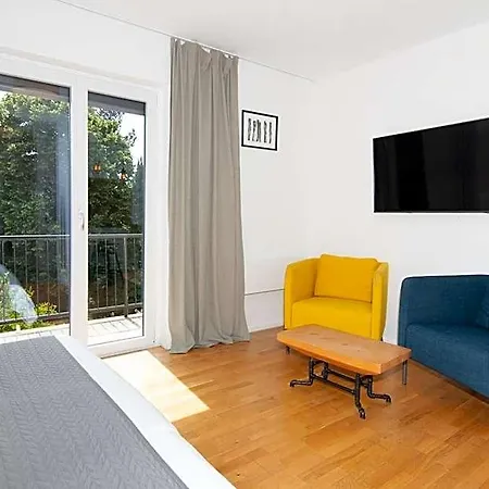 Aparthotel Forgotten Garden Apartments Portoroz