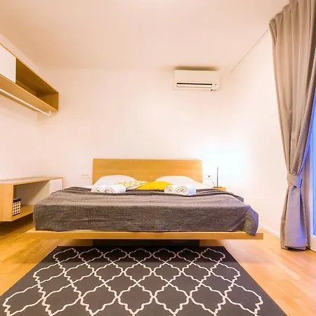 Forgotten Garden Apartments Aparthotel 3*