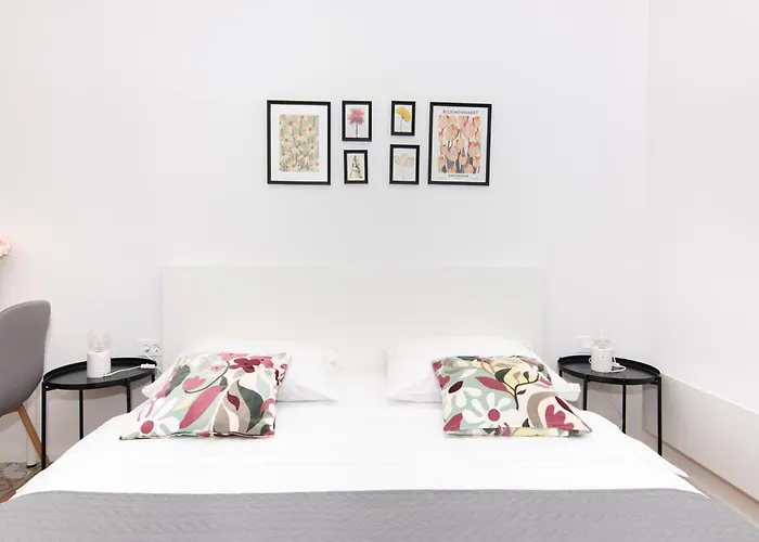 Aparthotel Forgotten Garden Apartments Portoroz 3*